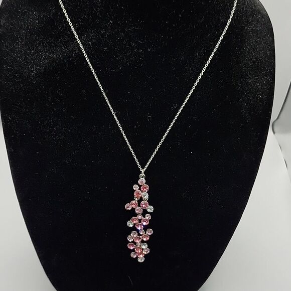 Rose Radiance Rhinestones cluster 925 silver necklace - Picture 6 of 6
